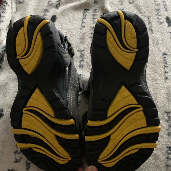 Riverland boys Velcro sandals size 4 - Picture 8 of 13